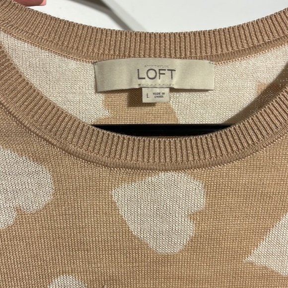 LOFT Nude Blush Pink White Hearts Ribbed Detail Crewneck Sweater Size L - Picture 5 of 9